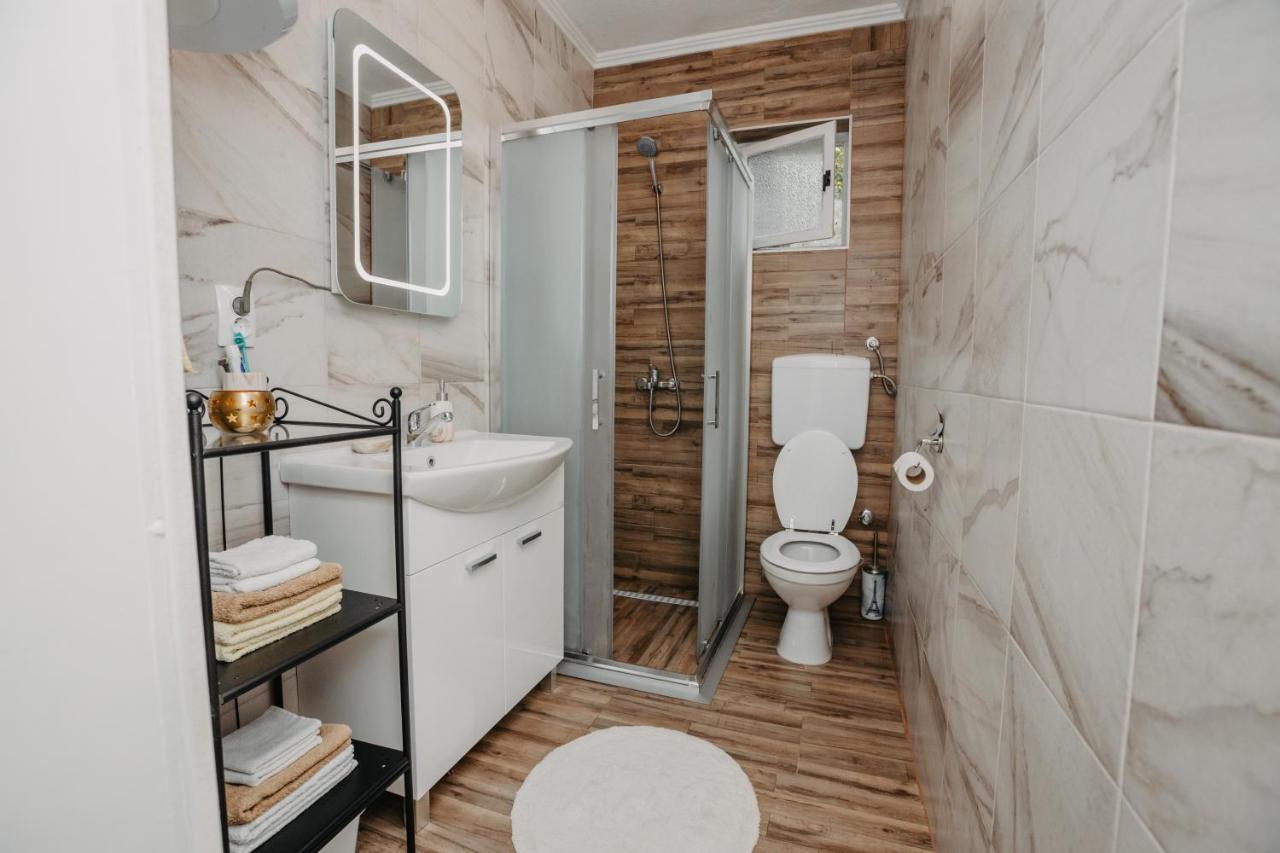 Stan Na Dan Flora Nevesinje Apartment Екстериор снимка